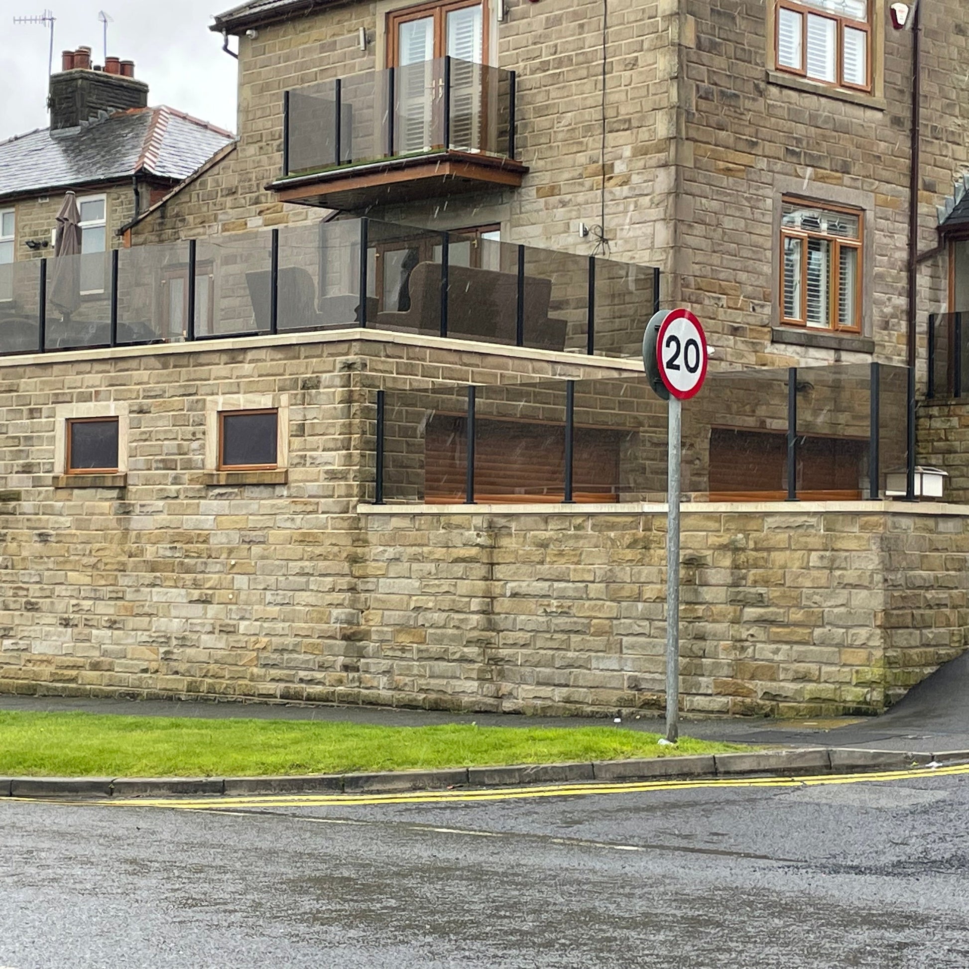 Elite Elegant Balustrade Posts - Anthracite Colour - The Balustrade Store